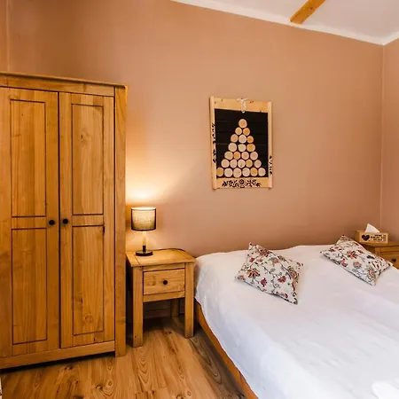 Apartament Grota Apartment *