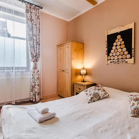 Apartament Grota Apartment *